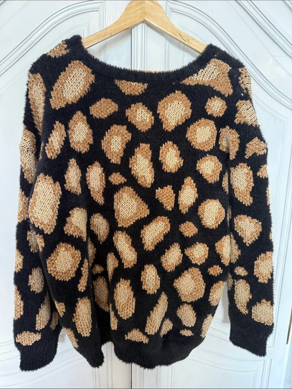 NWT Michael Kors Soft Leopard Print Sweater – Women's Size Large Cozy Chic Warm